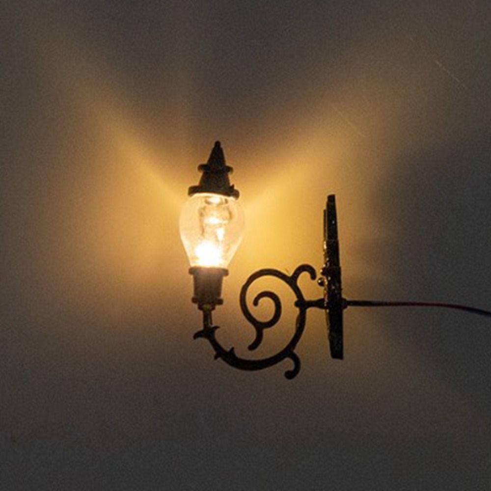 1.7*2.3cm Dollhouse Wall Lamp  - Kids Outdoor Cubby House 评论和价格